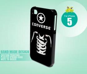 HP489 converse all star shoes - iPhone 5 Black Case